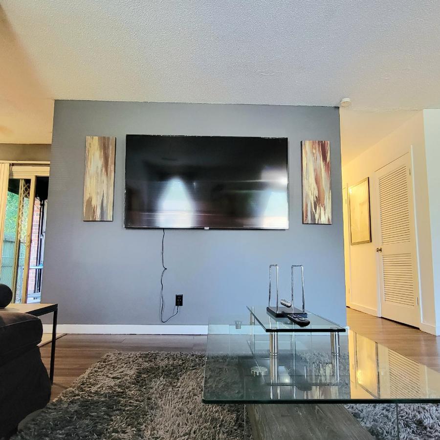 Hi-Tek-Duplex A-Two 75In 4K Led Βίλα Τσάρλεστον Εξωτερικό φωτογραφία